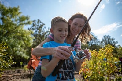 Seven steps to get young anglers on the line • Arkansas Game & Fish  Commission