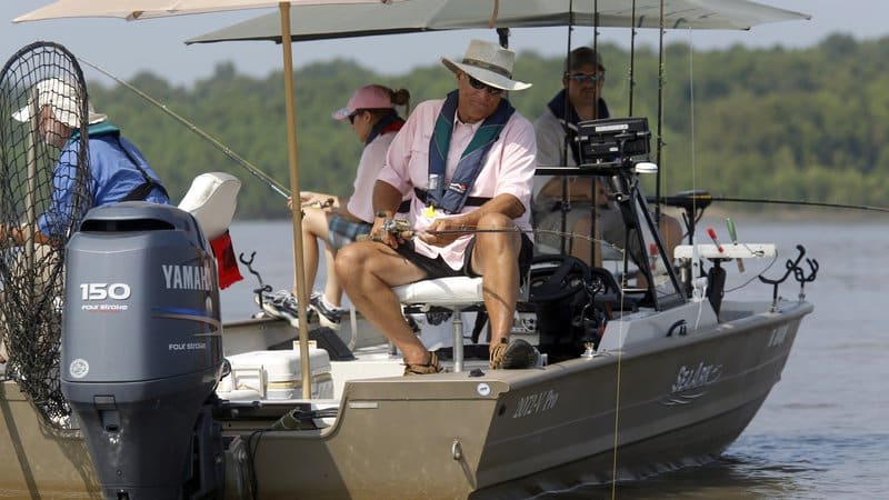 Anglers and boaters advised to use caution during summer heat • Arkansas  Game & Fish Commission