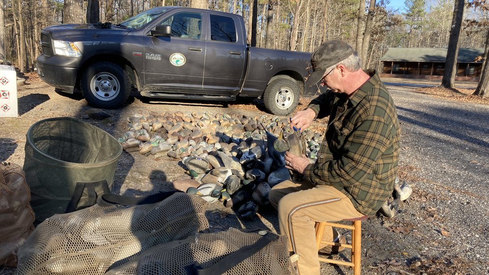 Eric Maynard fixing decoys