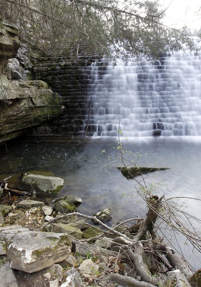 Gunner Pool waterfall on Sylamore