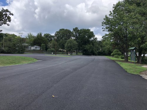 Lawrence Landing Access on Lake Conway in Faulkner County