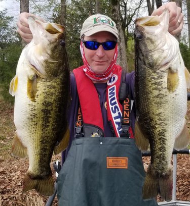 whiteoakbigbass.jpg